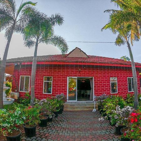 Whispering Woods Resort Lonavala Kültér fotó