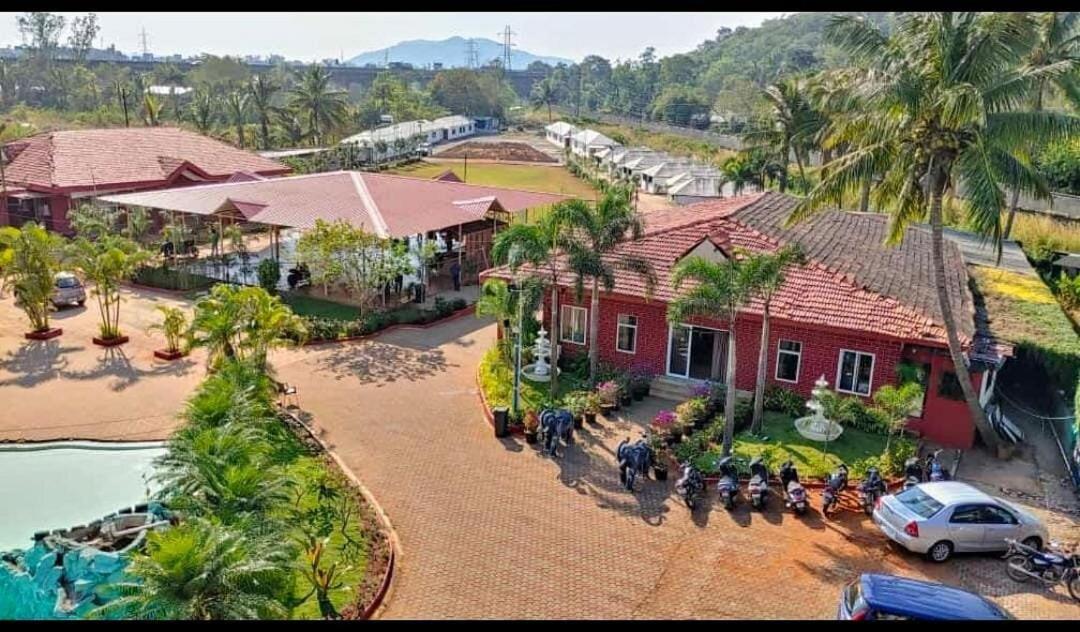 Whispering Woods Resort Lonavala Kültér fotó